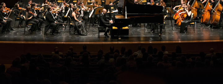 FILIPE PINTO-RIBEIRO PLAYS BRAHMS 1ST PIANO CONCERTO